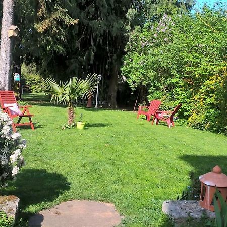 Le Clos Manceau Panzió Le Mans Kültér fotó