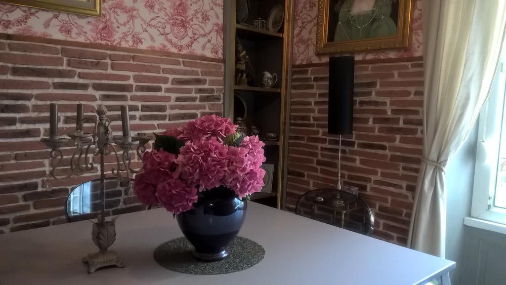 Le Clos Manceau Panzió Le Mans Kültér fotó