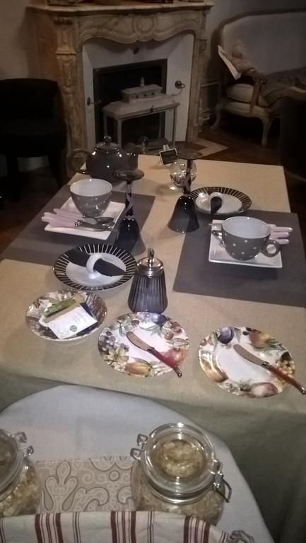 Le Clos Manceau Panzió Le Mans Kültér fotó