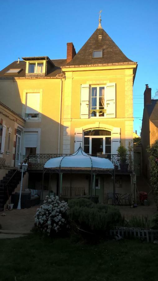 Le Clos Manceau Panzió Le Mans Kültér fotó