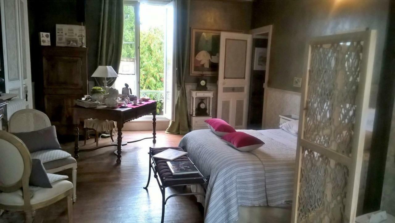 Le Clos Manceau Panzió Le Mans Kültér fotó
