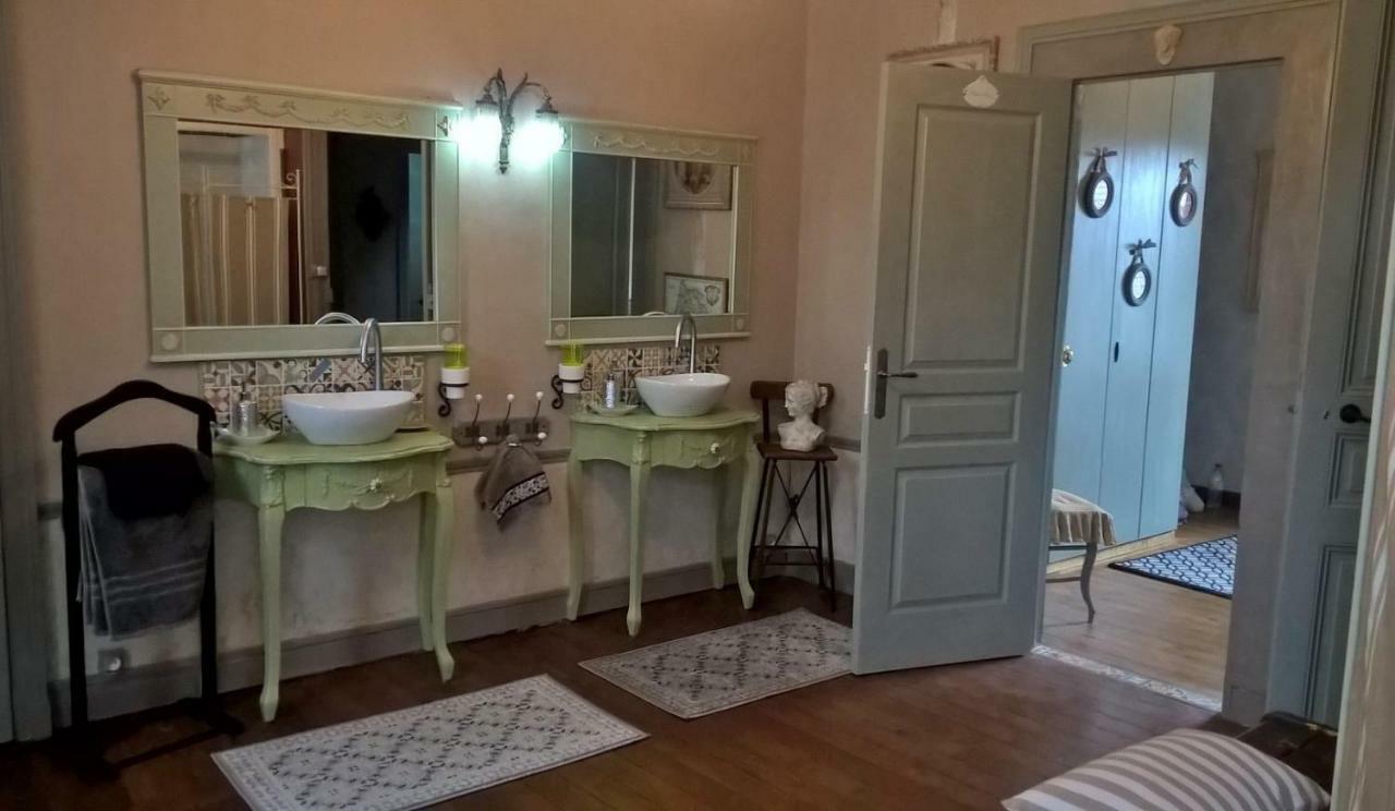 Le Clos Manceau Panzió Le Mans Kültér fotó